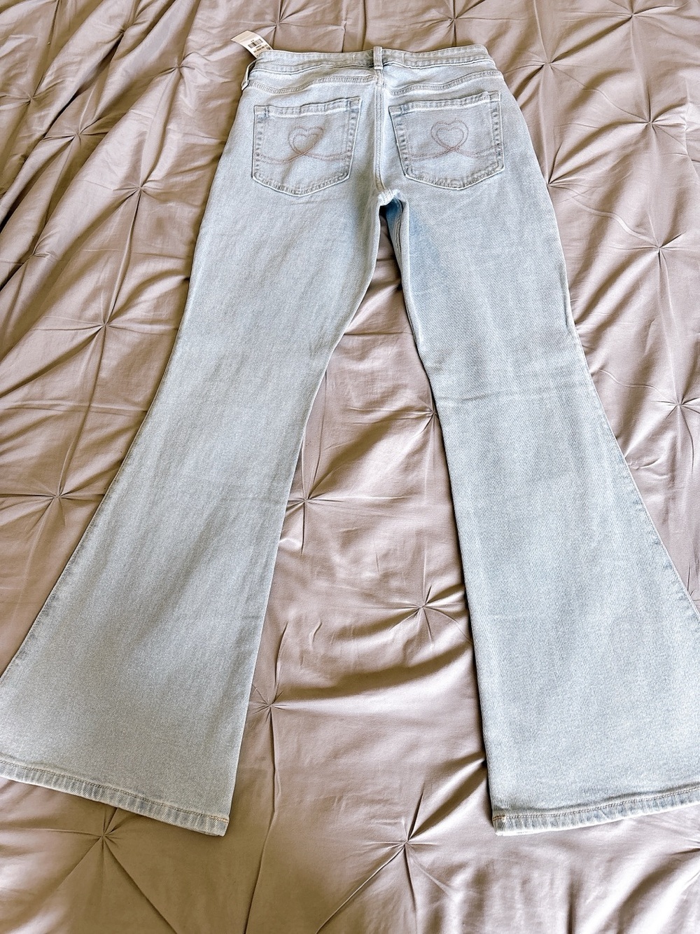 NWT Hollister High Rise Flare Jeans Women’s 8R W29 Light Wash Stretch - Picture 4 of 13